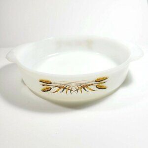 Vintage Fire King Anchor Hocking 8" Wheat Round Casserole Baking Dish No Lid